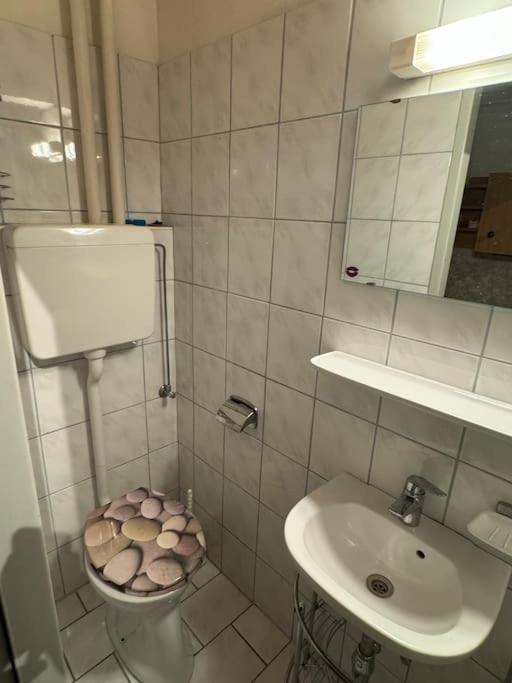 Cozy Apartment In Graz Extérieur photo